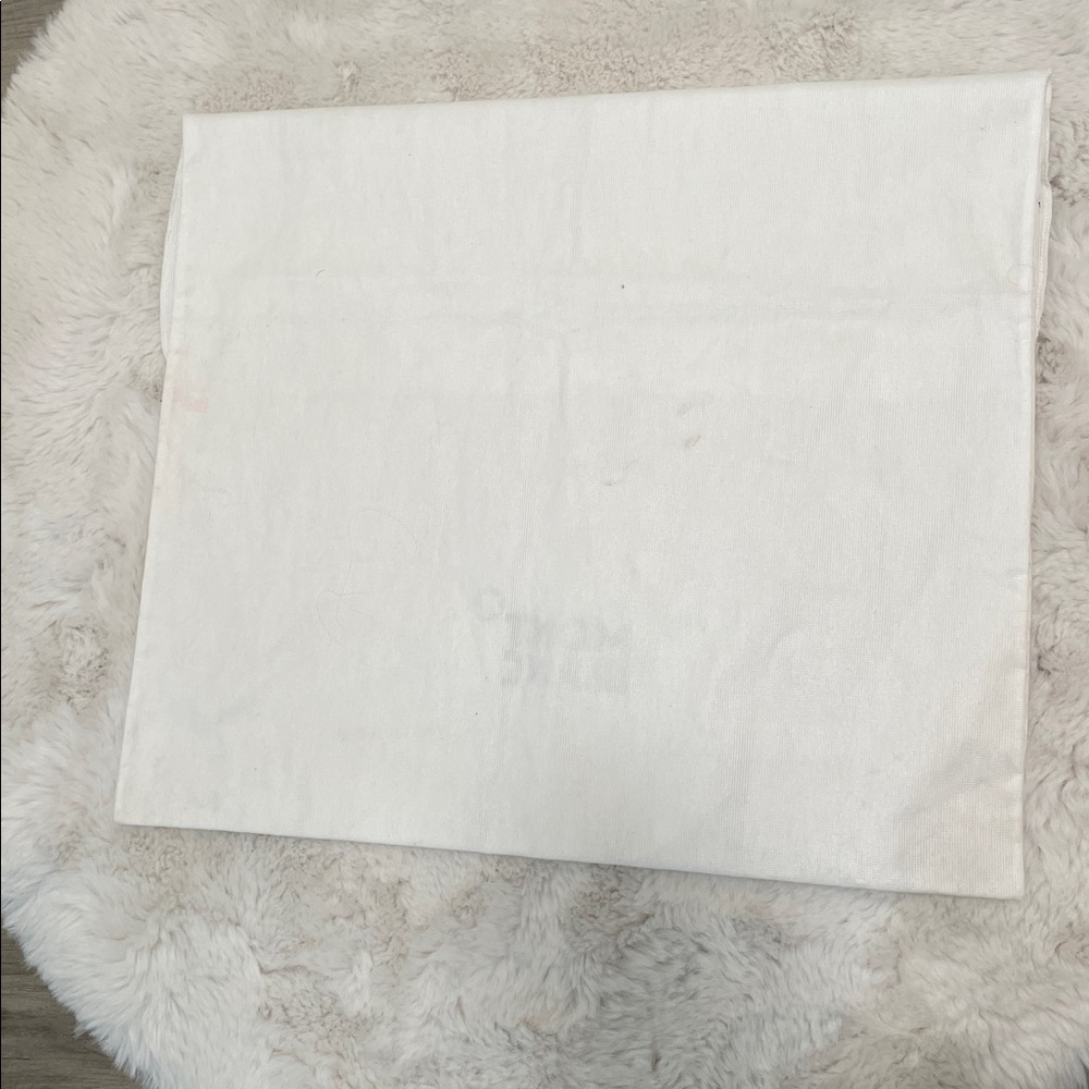 Montblanc White Pouch with Logo - Picture 8 of 10